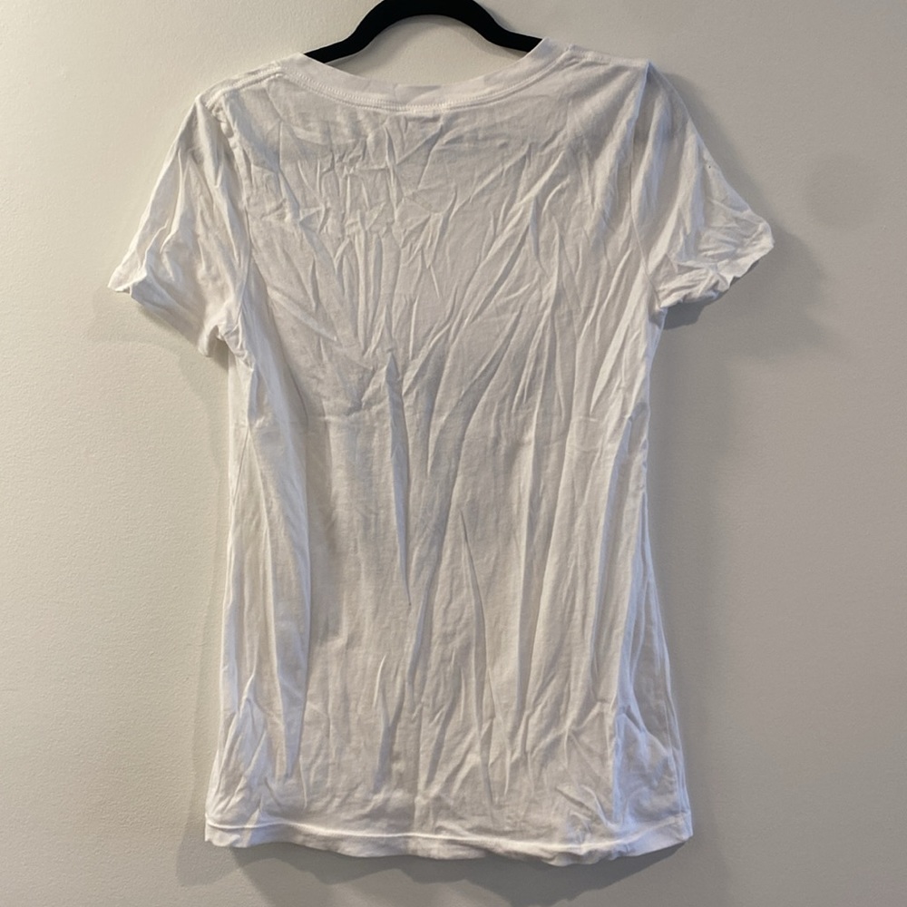 Women’s Yankee’s Tee‎ - Picture 3 of 3